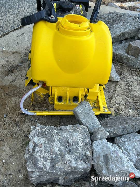 Zagęszczarka gruntu ubijak KOMATSU HN 37VC lubelskie Olszyn