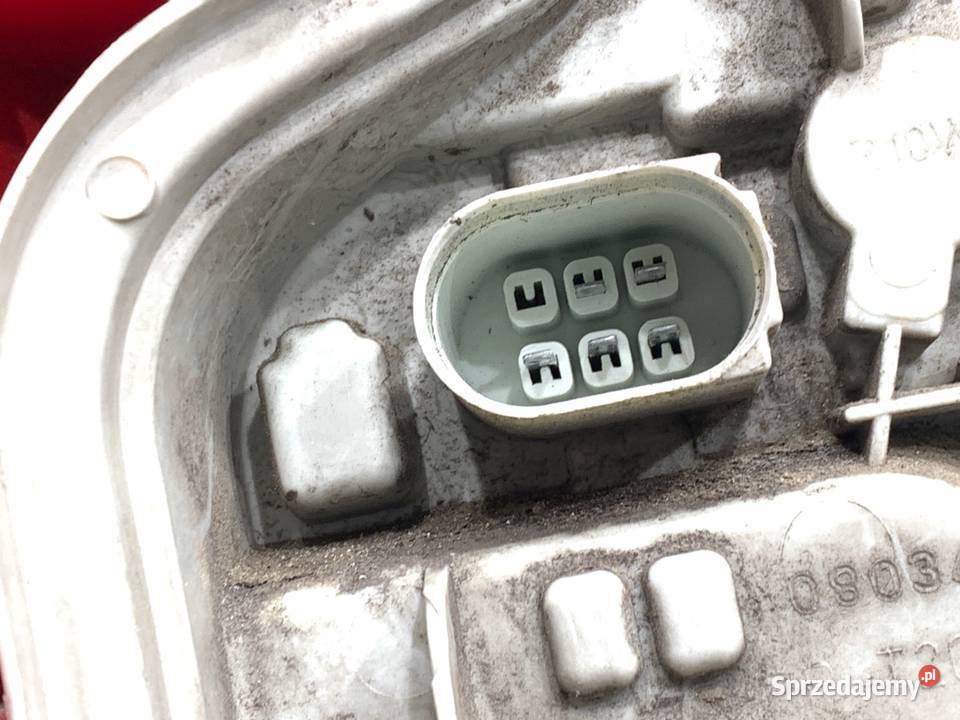 LAMPA LEWY TYŁ AUDI A3 8P 8P0945096 Hatchback osobowe