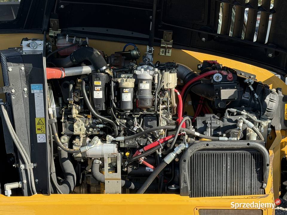Ładowarka teleskopowa Caterpillar TH 357D CAT
