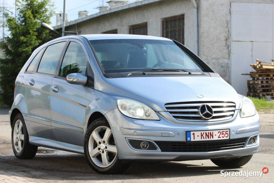 Mercedes B 180 2008r SKÓRY Soczewka 20