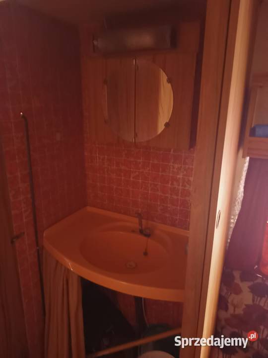 Przyczepa kempingowa WILK SAFARI 470 do