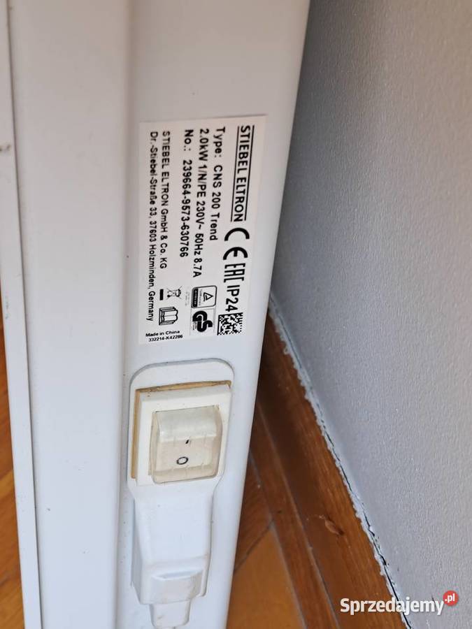 Grzejnik konwektorowy Stiebel Eltron CNS 200 Pruszków