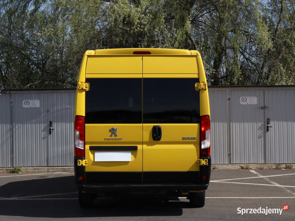 Peugeot Boxer 20 BlueHDi Samochody osobowe