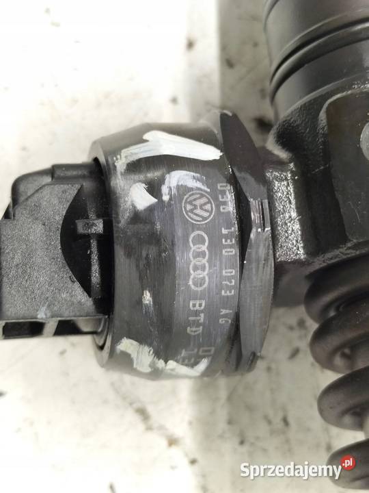 POMPOWTRYSKIWACZ 038130073AG 0414720215 19 TDI