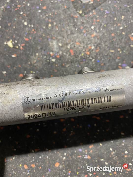 Listwa wtryskowa a6390700495008 A6110780449 osobowe