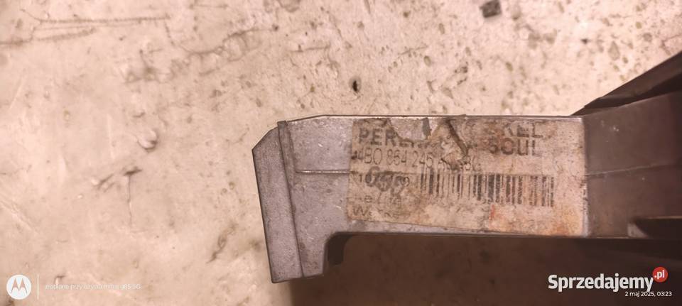Audi A6 C5 oryginalny podłokietnik skóra Lubin sprzedam