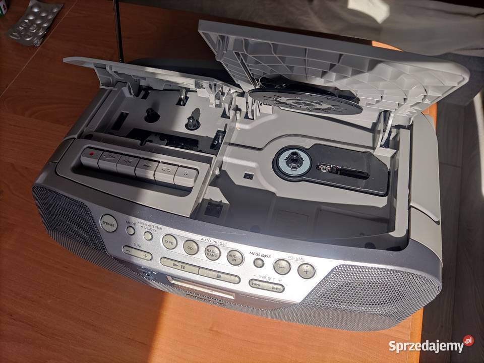 Radiomagnetofon CD SONY Powystawowy Magnetofony Zamość sprzedam