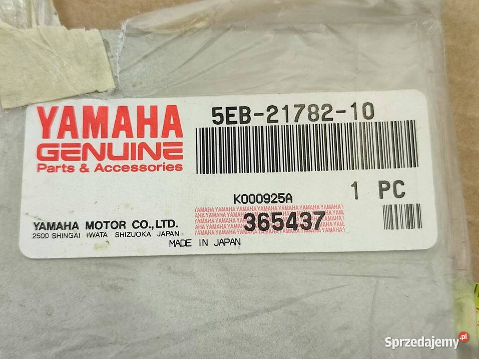 NAKLEJKA R6 NA ZADUPEK PRAWA YAMAHA YZFR6 2000 Emblematy sprzedam