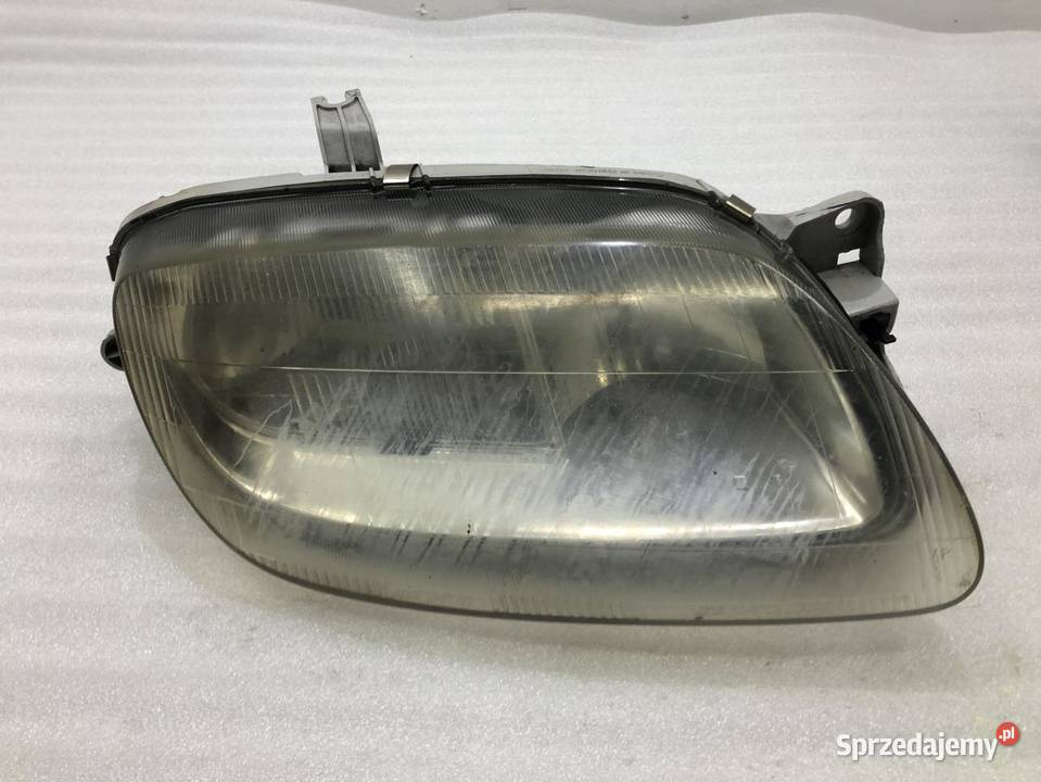 HALOLGEN LAMPA PRAWY PRZÓD MAZDA 323F sprzedam