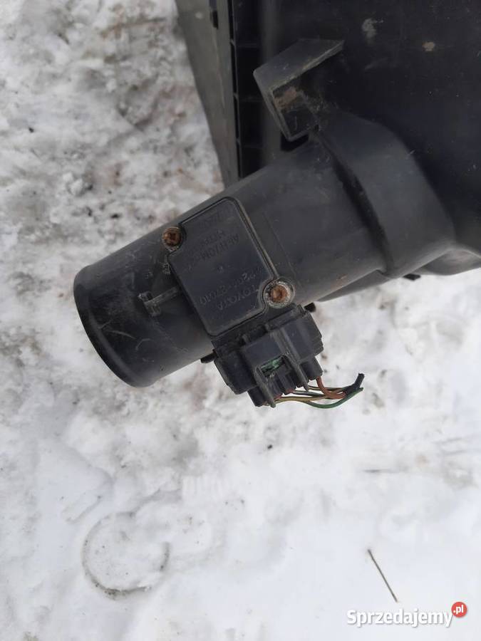 Toyota Avensis Verso D4D 20 obudowa filtra Ksawerów