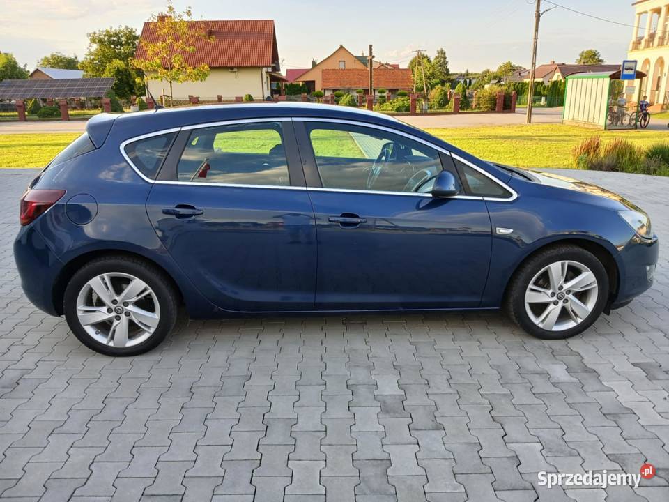 Opel Astra J 2010 14GAZ Cosmo Grzane fotele 1400cm3 Przeworsk