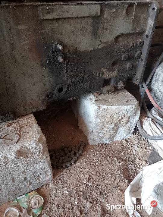 Sprzedam obudowę skrzyni biegów c360 c4011 c55