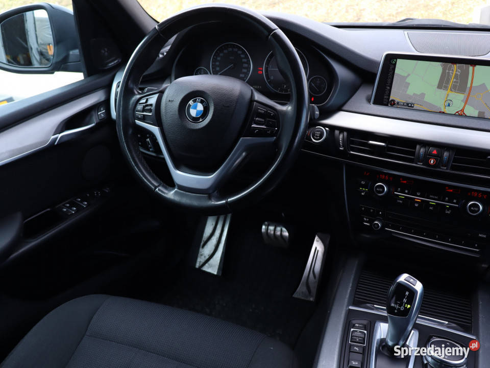 BMW X5 xDrive25d przyciemniane szyby