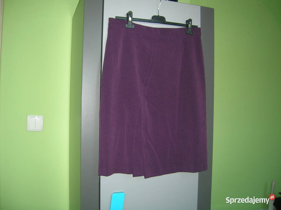 Spódnica fioletowa z zakładkami XL