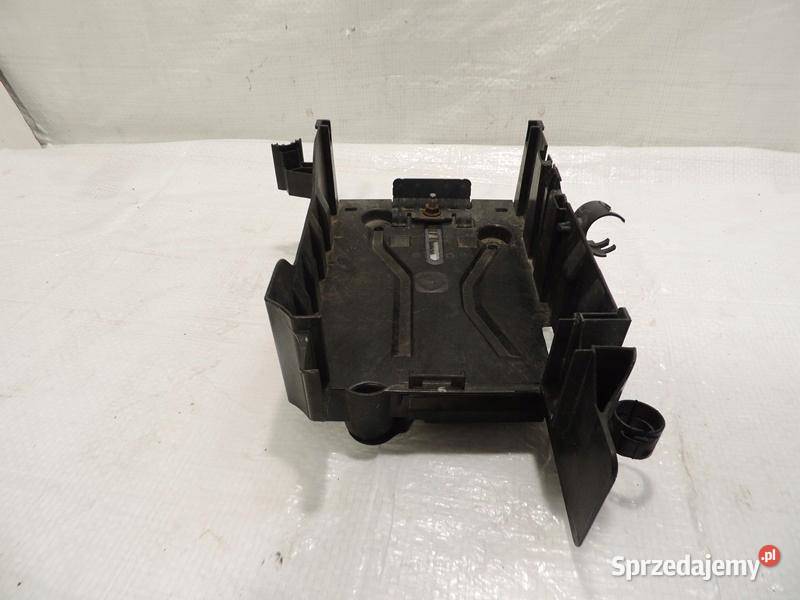 PODSTAWA AKUMULATORA OPEL CORSA E 13498274