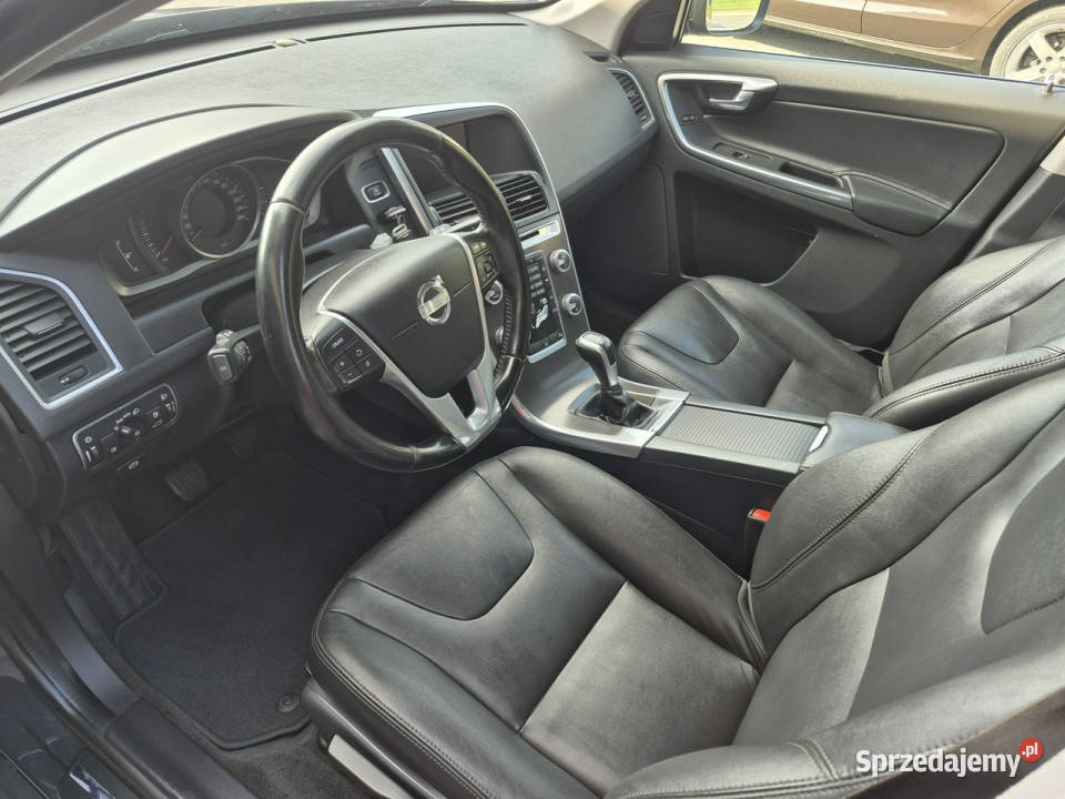 Volvo XC 60 lift skóra opłacony ładny egzemplarz ESP Drelów sprzedam