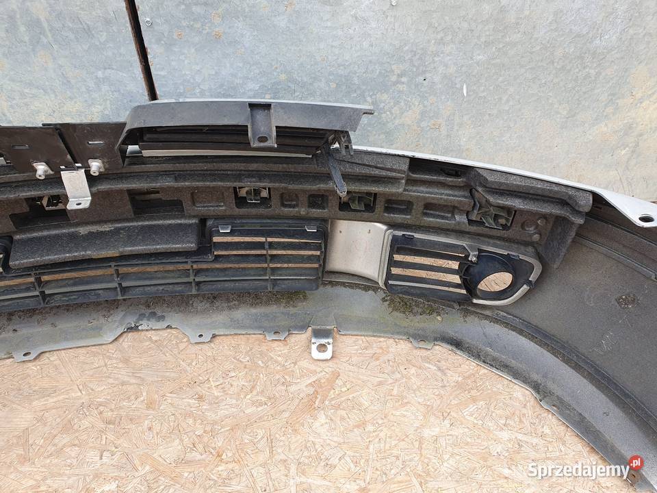 MITSUBISHI CARISMA LIFT ZDERZAK PRZÓD PRZEDNI Międzychód sprzedam