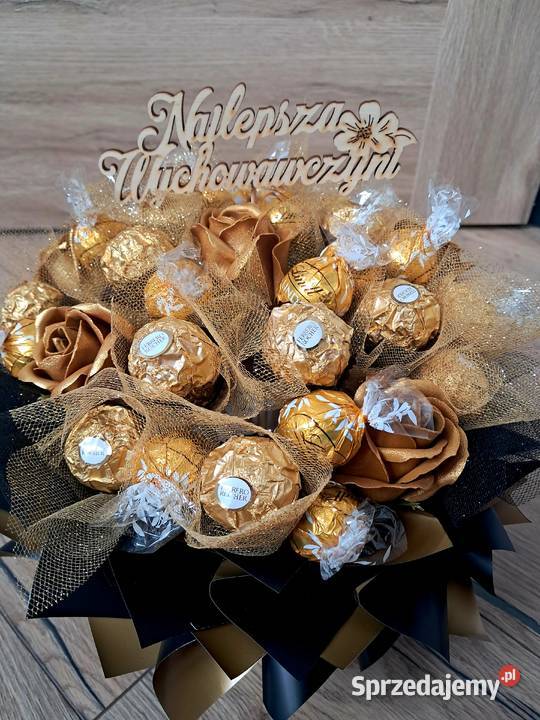 Box prezentowy ferrero rocher lindt róże mydlane Trzeboś sprzedam