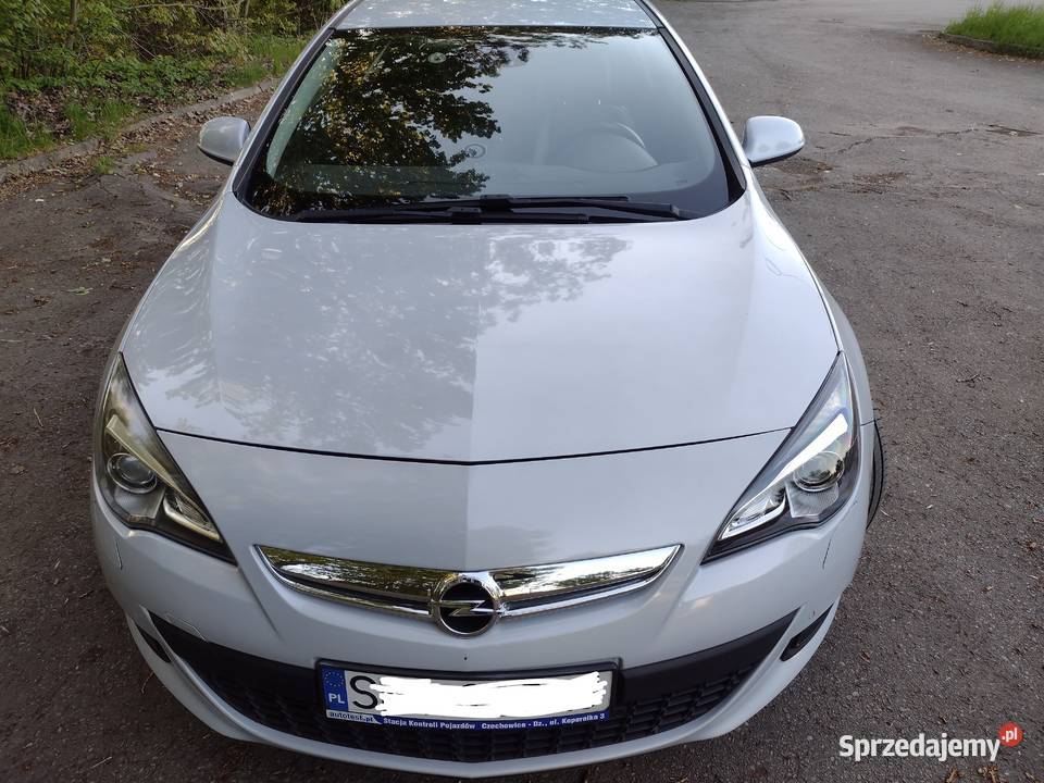 Opel astra GTC j OPC 17 CDTI ISUZU stan idealny Rok produkcji 2014 Częstochowa
