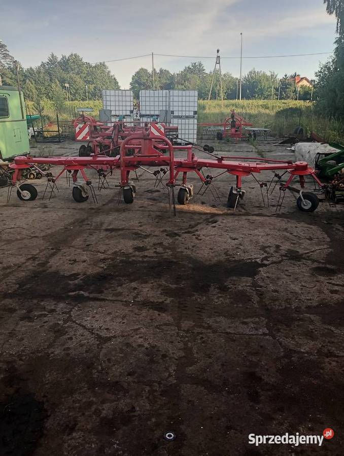 Przetrząsacz do siana Krone kw 557