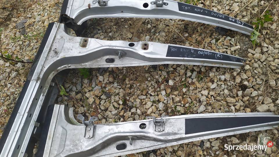 TOYOTA RAV4 RAV 4 2000 2001 2005 SŁUPEK PRAWY sprzedam