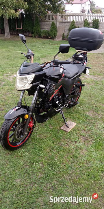 Motorower Benzer Bolt 50110 ccm 3 Rusociny