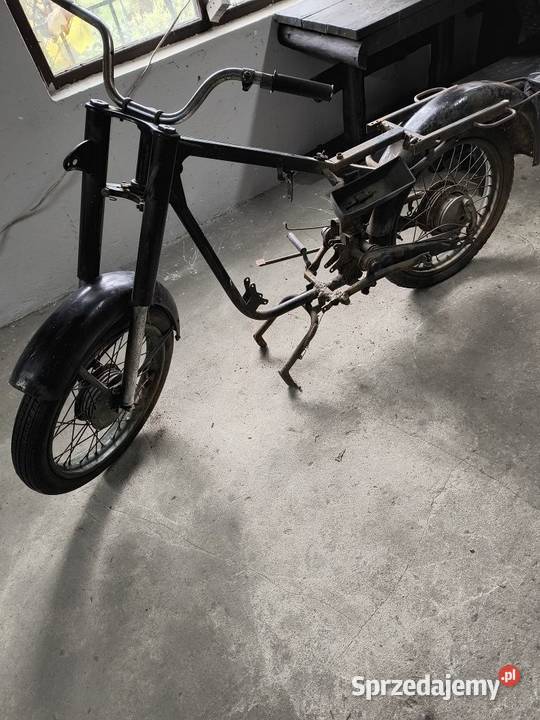 rama wsk nieuszkodzony Pobierowo