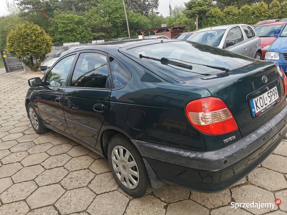sprzedam toyota avensis 20 diesel VAT marża Bytom
