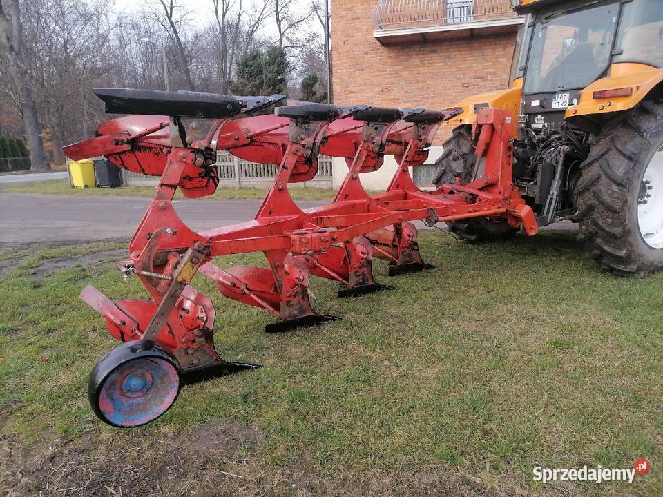 Pług 4 skibowy niemeyer Doruchów