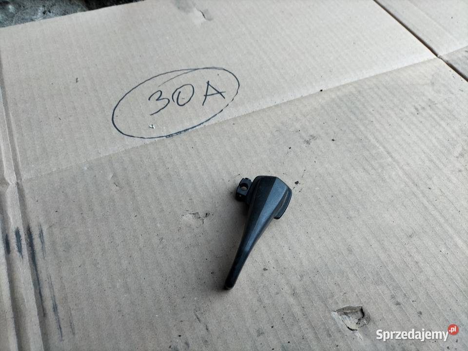 PEUGEOT 306 UCHWYT OTWIERANIA WLEWU RĄCZKA