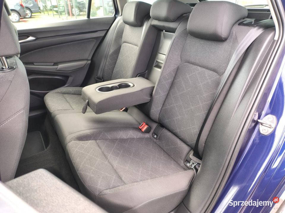 Volkswagen Golf 2023r Salon Bezwypadkowy FV23 1968cm3 Poznań