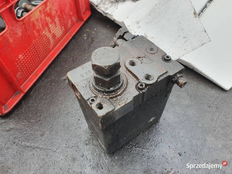 POMPA MERCEDES ACTROS MP4 KABINY 9605530001 osobowe