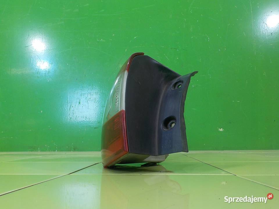 HYUNDAI ix35 LIFT 15r 5D lampa lewa tyl sprzedam