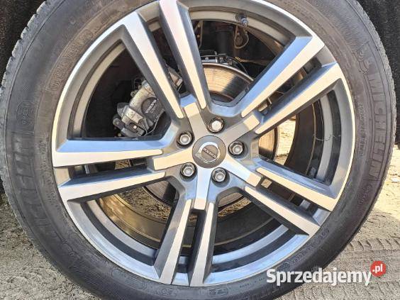 Sprzedam Volvo XC60 T5 AWD 4x4 Momentum relingi dachowe podlaskie Białystok