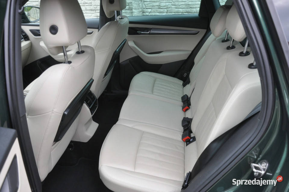koda Karoq 15 TSI 150 Szyberdach Asystenci Skóra system Start-Stop Dąbrowa Górnicza