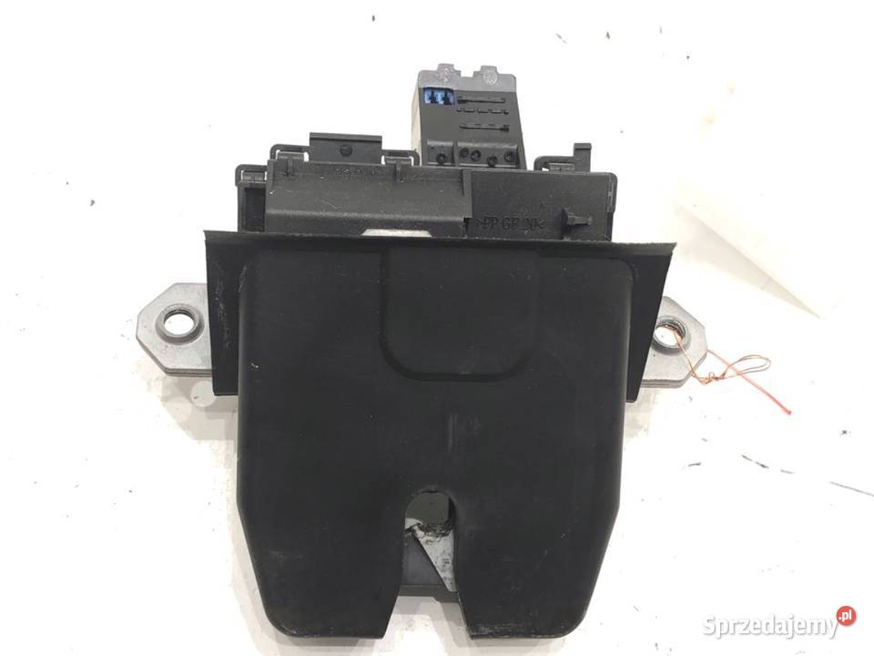 ZAMEK KLAPY TYŁ FORD KUGA I SUV 8M51R442A66EA osobowe