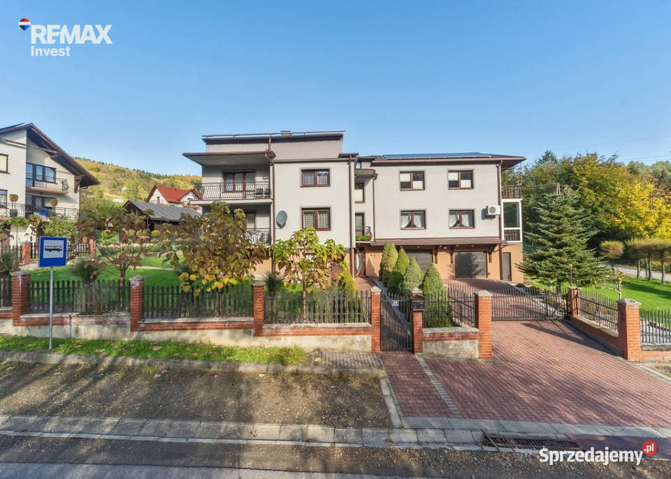 Dom wielorodzinny 390m2 Targanice