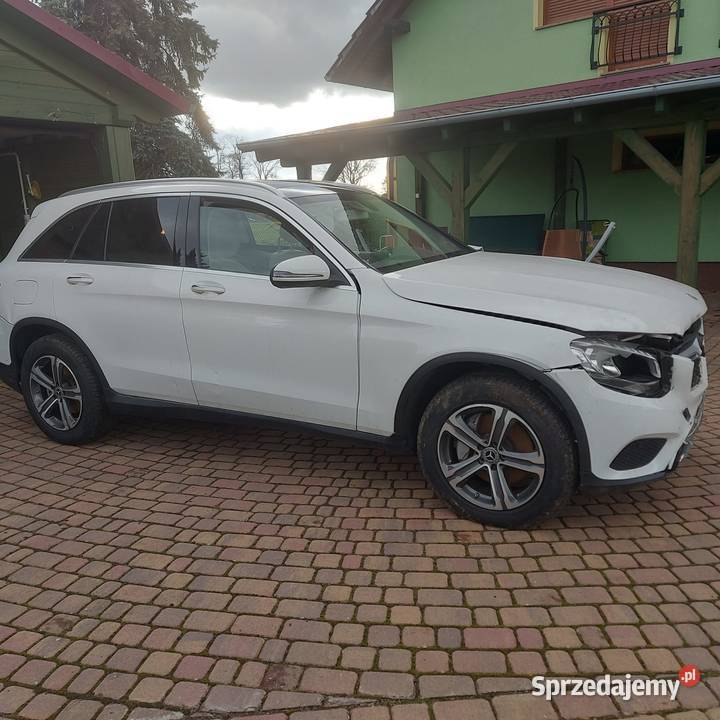 Mercedes GLC 300 4matic całe na części do sprzedam