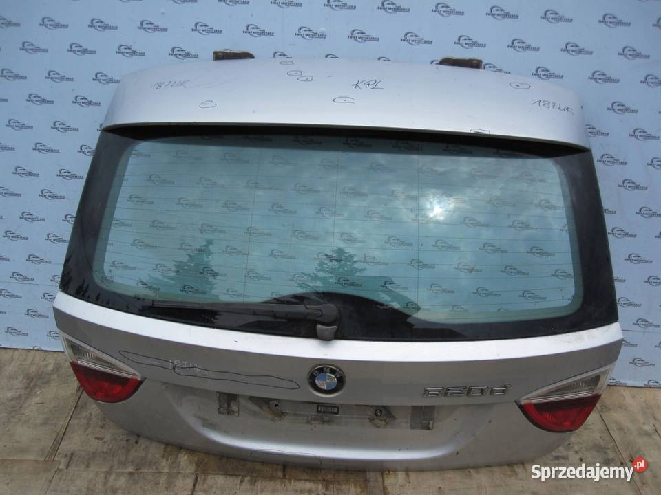 BMW E91 06r klapa tył