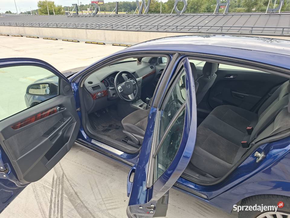 Opel Astra H 18 LPG klima