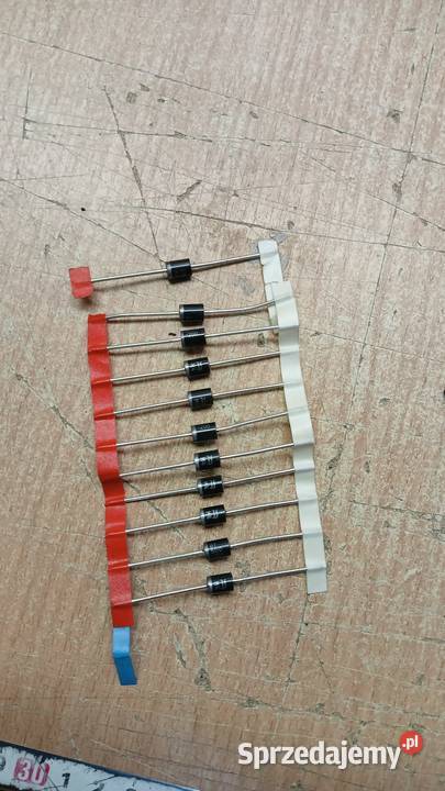 Dioda prostownicza 200V 5A szybka THT