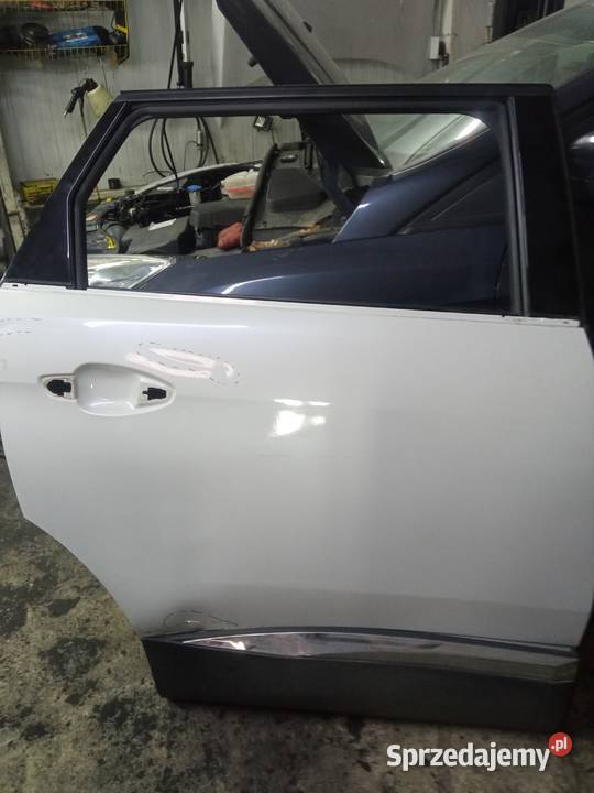 Drzwi prawe tył Peugeot 5008 2016 osobowe dolnośląskie Wrocław