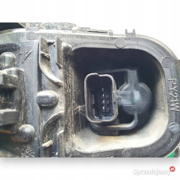 LAMPA PRAWA Renault Clio IV HTB 20122016 tylna Chełm
