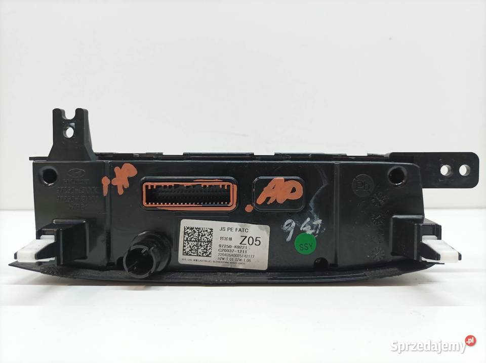 PANEL NAWIEWU 97250K9221 Hyundai Veloster II