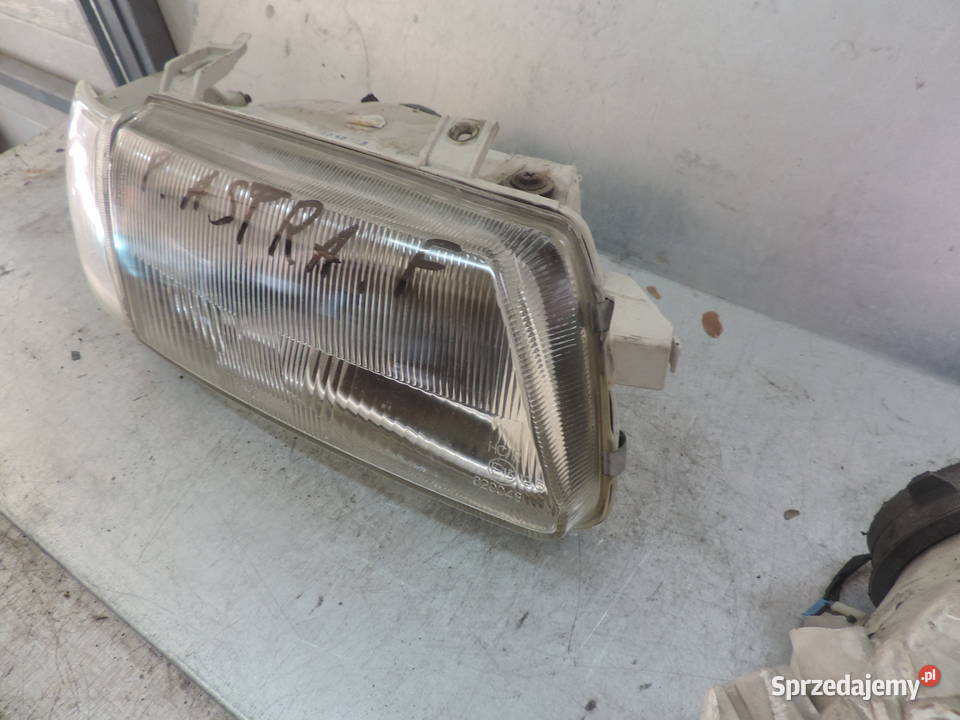 OPEL ASTRA F LAMPA PRAWY PRZÓD lampy przednie Nowy Sącz sprzedam