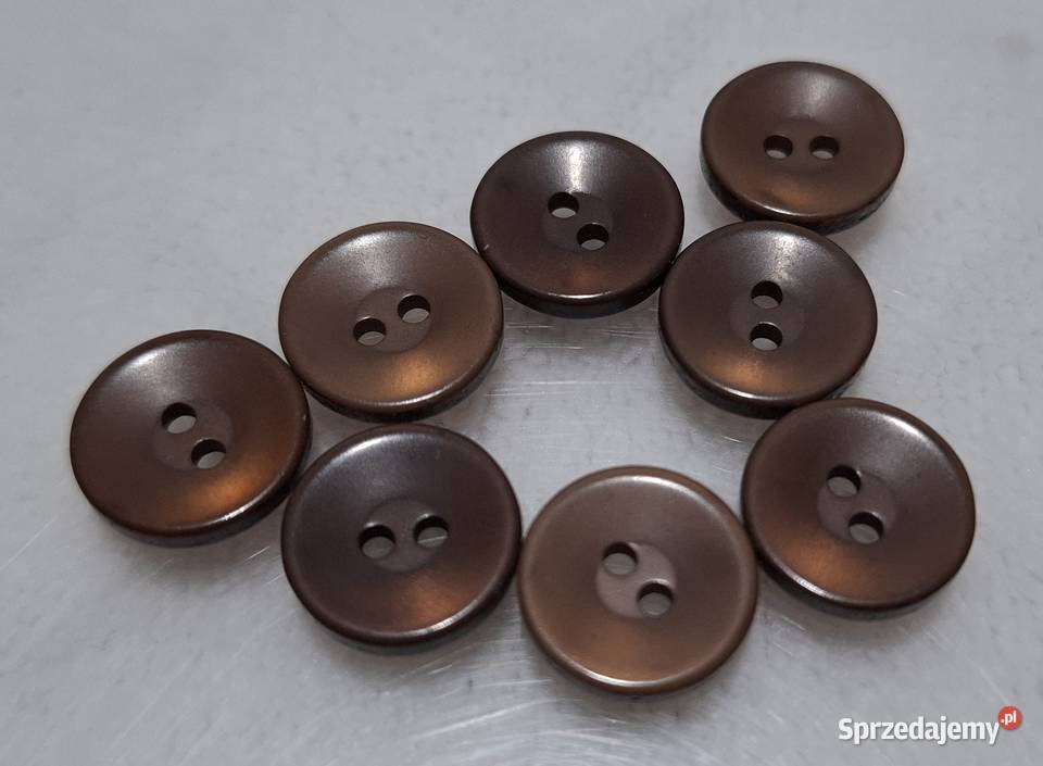 Guziki brązowe okrągłe dwie dziurki 11x2mm 8 śląskie Czeladź sprzedam