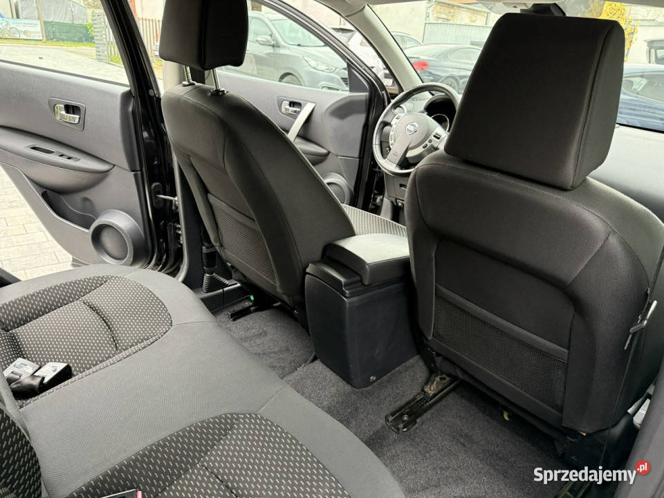 Nissan Qashqai 7 osobowy Zadbany Bezwypadkowy