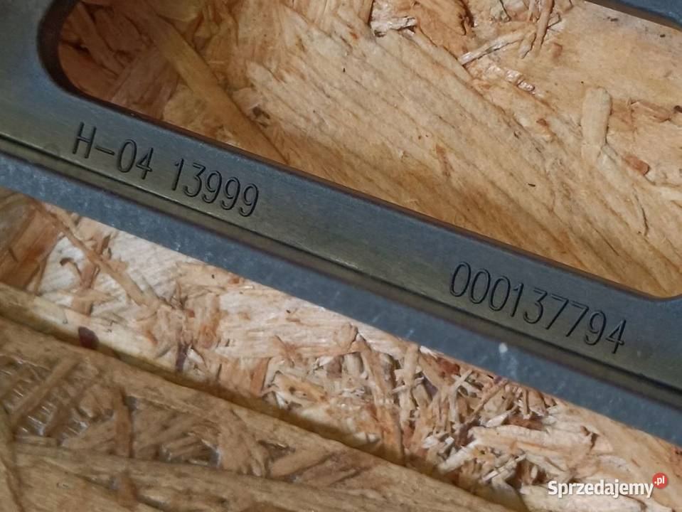 OPEL ZAFIRA B ŚLIZG ZDERZAKA LEWY TYŁ 13125036 wielkopolskie Pleszew