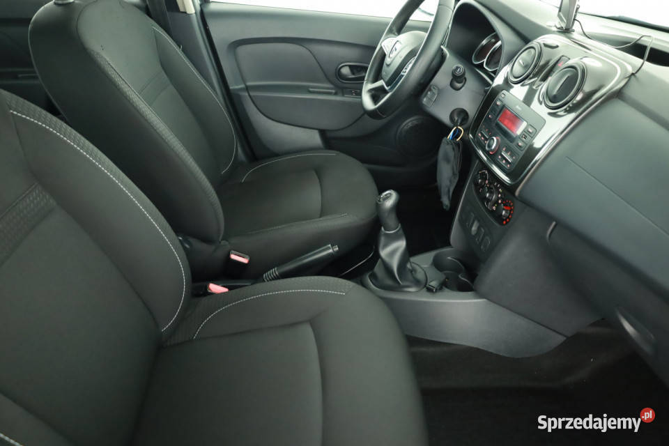 Dacia Logan 10 SCe Piaseczno