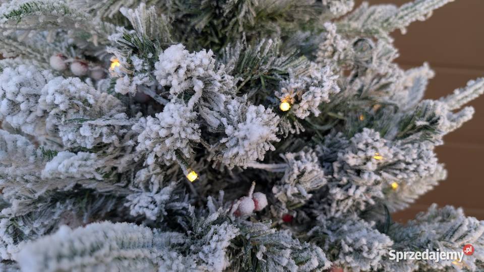 Choinka sztuczna Dewur 180 ozdoby oświetlenie Jadowniki